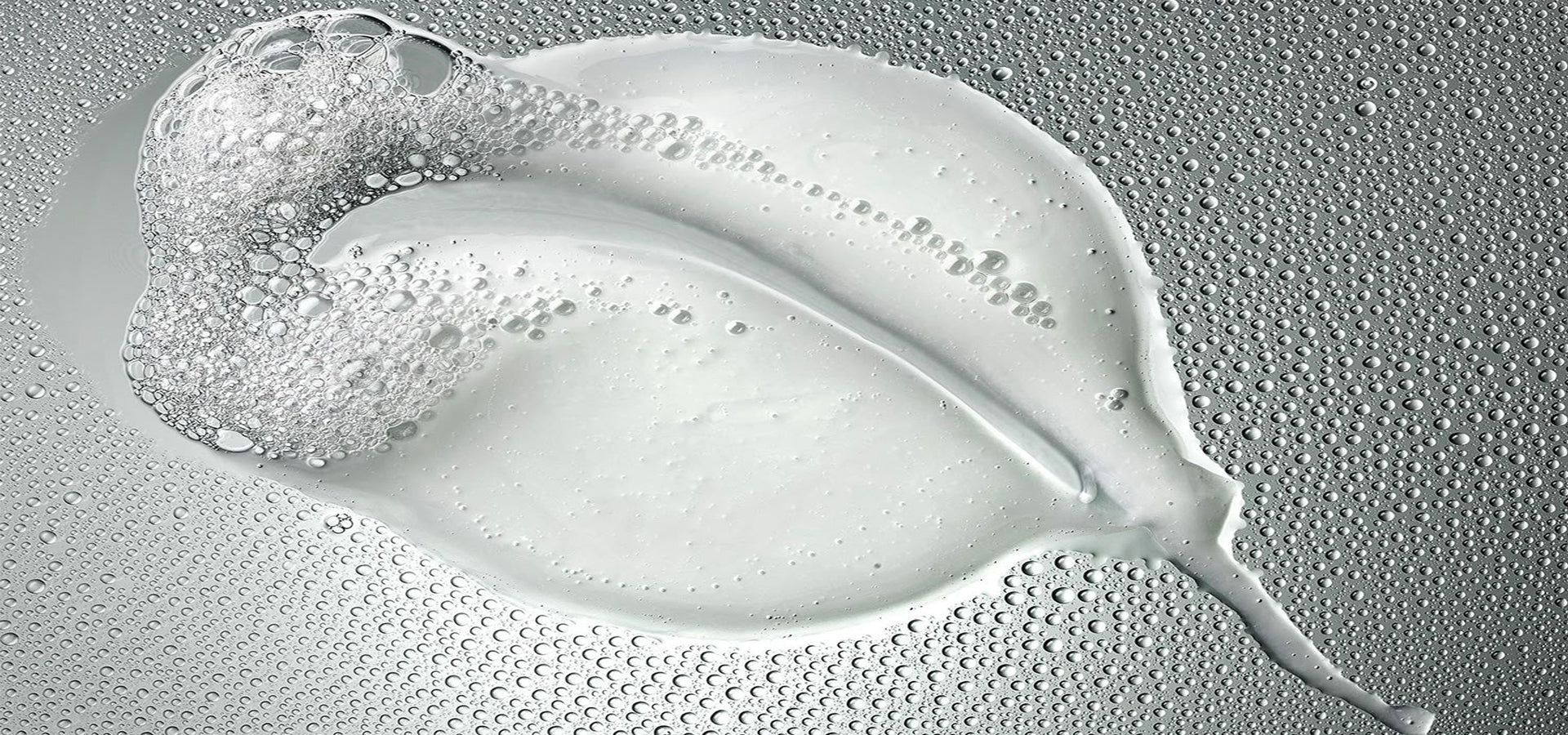 SHAMPOOING PURIFIANT VS SHAMPOOING CLASSIQUE : LEQUEL CHOISIR ?